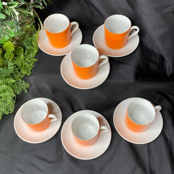 Vintage Lipper & Mann bright orange demitasse / espresso cups and saucers - Picture 3 of 8